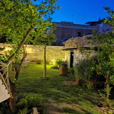 ヴィラ Casa Con Giardino Nella Del '500 レッチェ