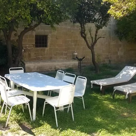 Casa Con Giardino Nella Del '500 レッチェ
